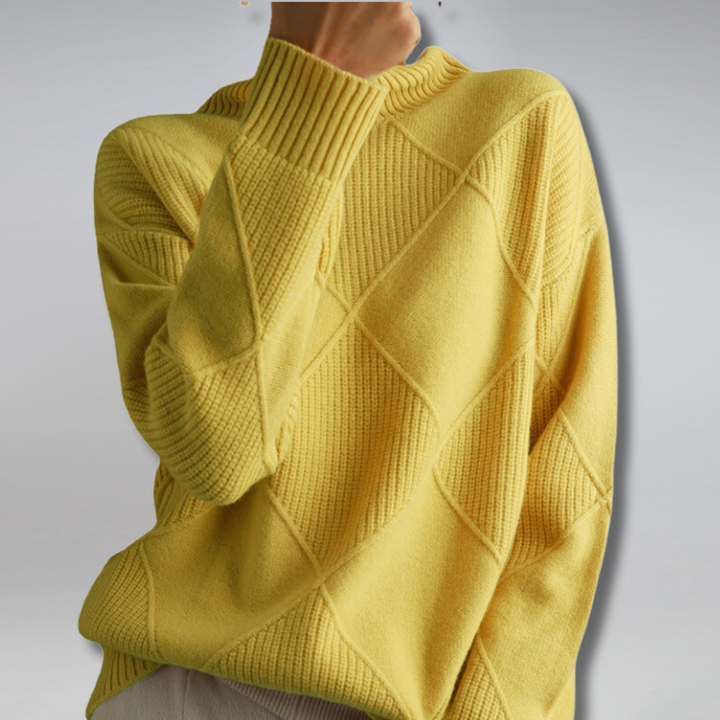Stella - Luxurious Turtleneck Sweater