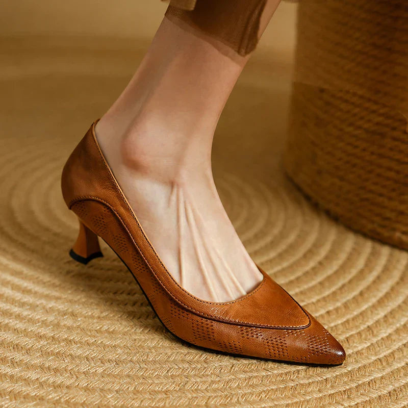 Fiona Elegant Pumps - Alurea & Co.