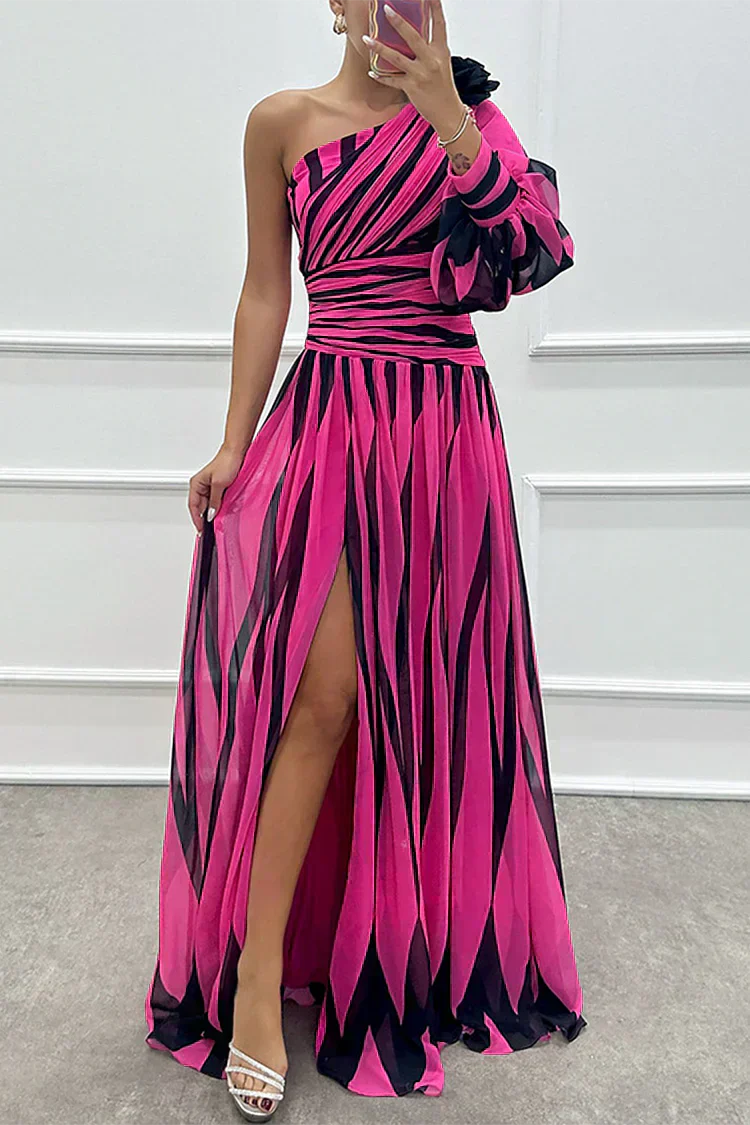 Leah | Elegant Striped Maxi Dress with One Shoulder