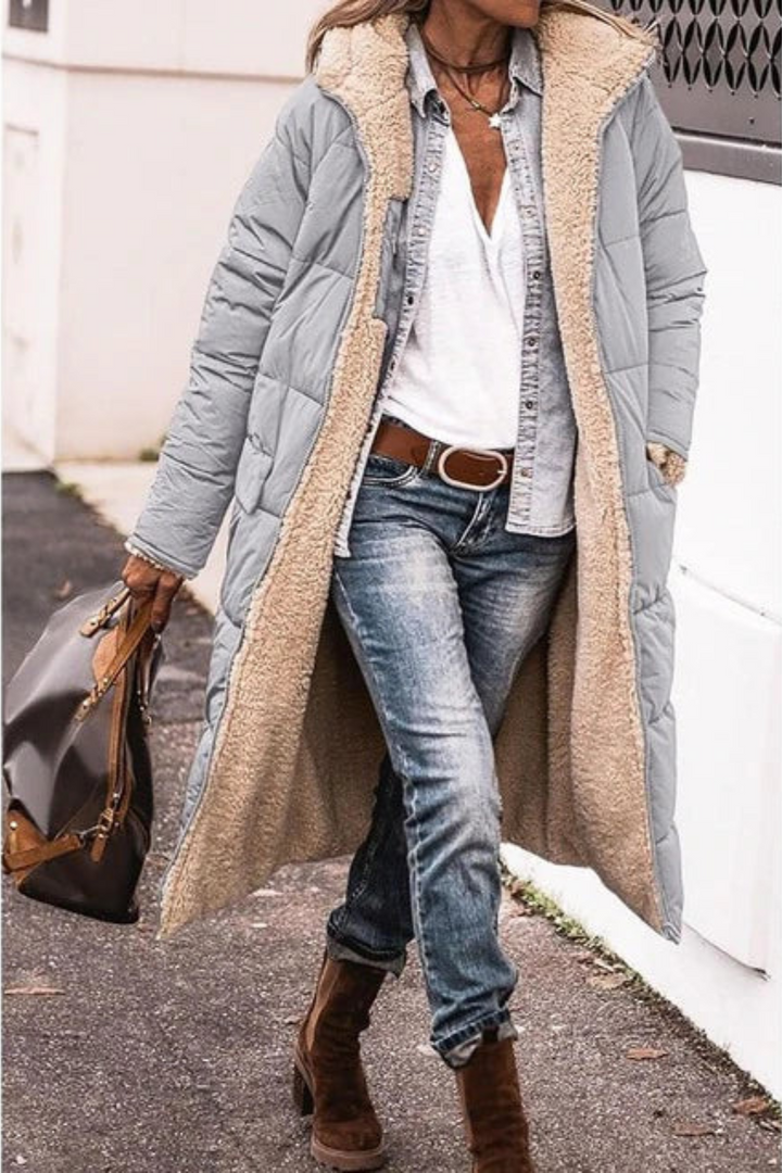 Elegant Reversible Coat for Women - Alurea & Co.