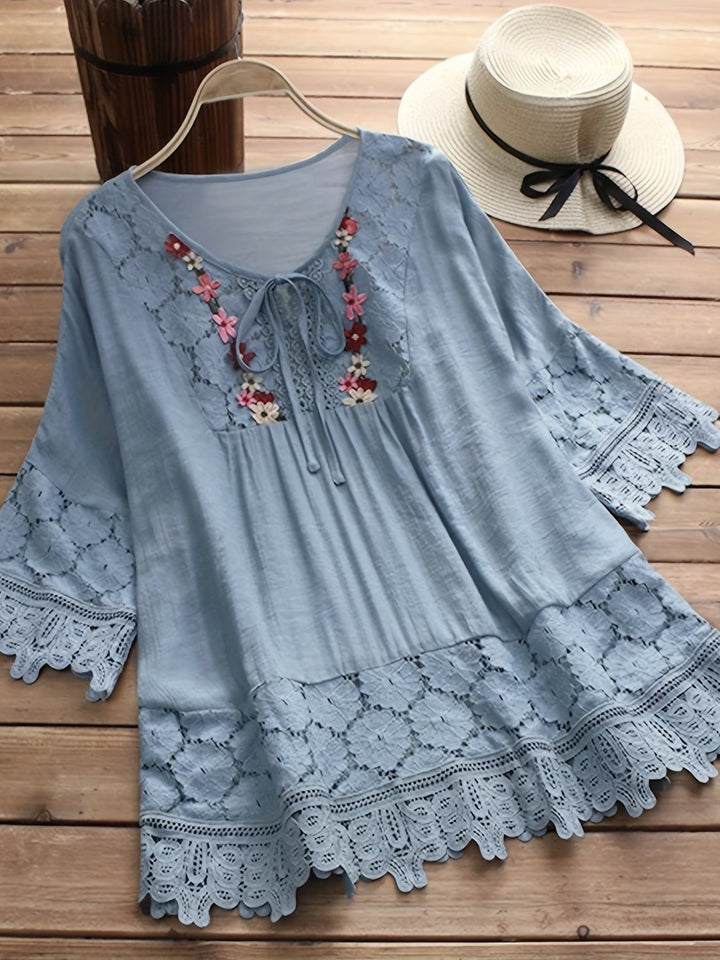 Monique – Lace Elegance Blouse