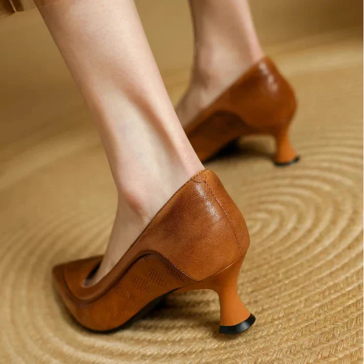 Fiona Elegant Pumps - Alurea & Co.