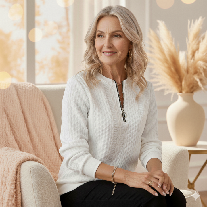 Amalie | Zip-up cable knit sweater - Alurea & Co.