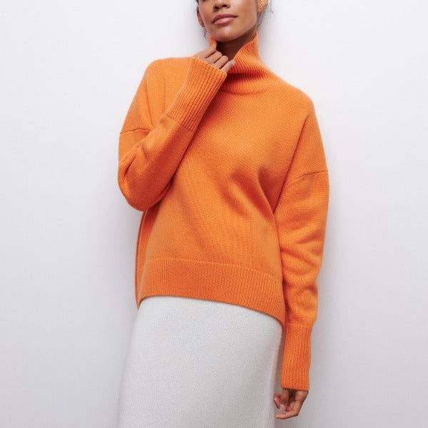 Noa | Luxe Turtleneck Sweater - Alurea & Co.