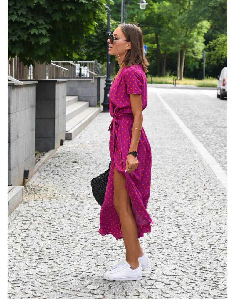 Suzanne - Elegant Dress with V-Neck