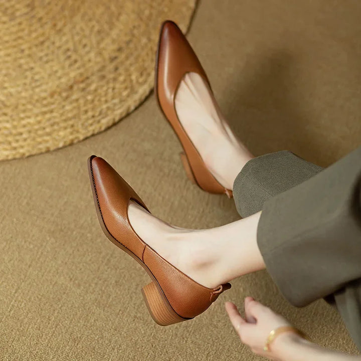 Helen Classic Pumps - Alurea & Co.
