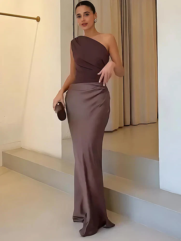 Morgan | Maxi Dress with a Guilt in Satin
