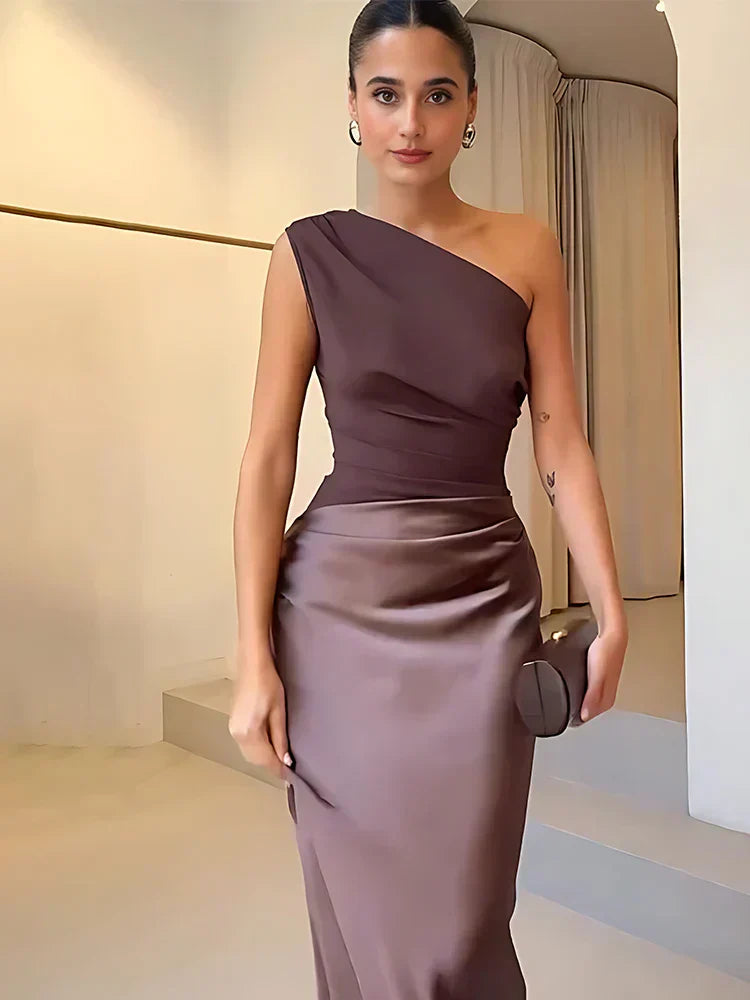 Morgan | Maxi Dress with a Guilt in Satin