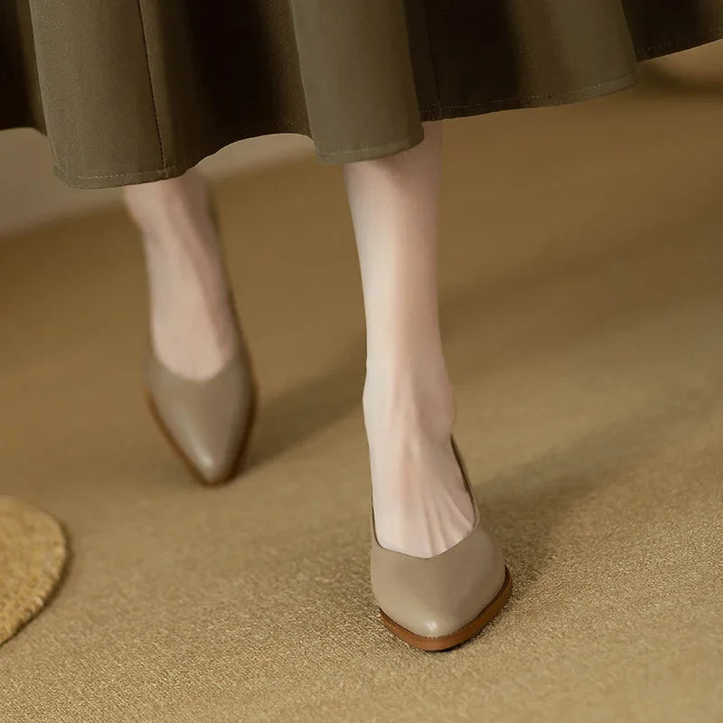 Helen Classic Pumps - Alurea & Co.