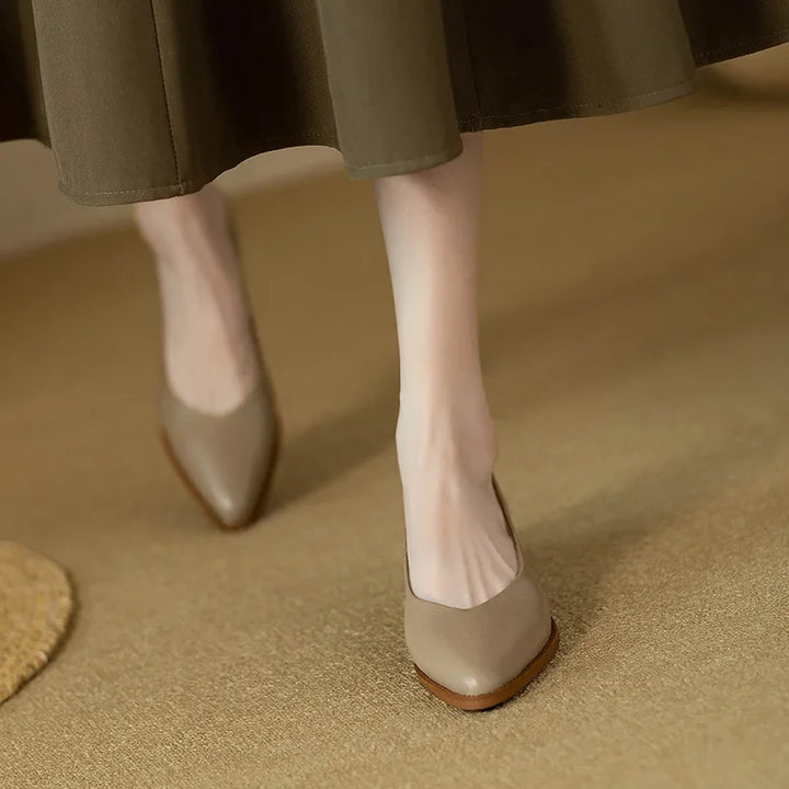 Helen Classic Pumps - Alurea & Co.