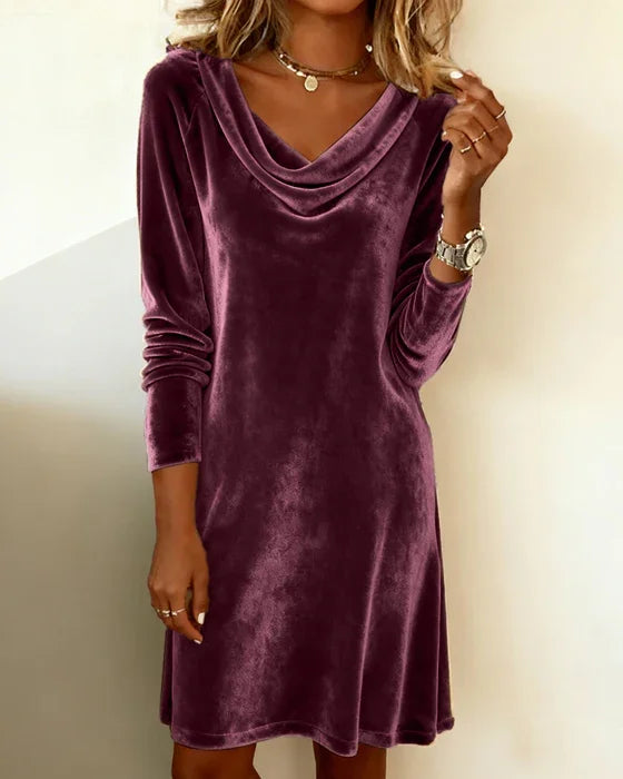 Frosina - Loose Fitting Velvet Dress - Alurea & Co.