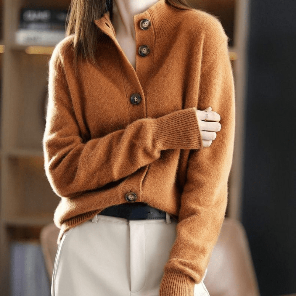 Anny - Luxurious Knit Cardigan - Alurea & Co.