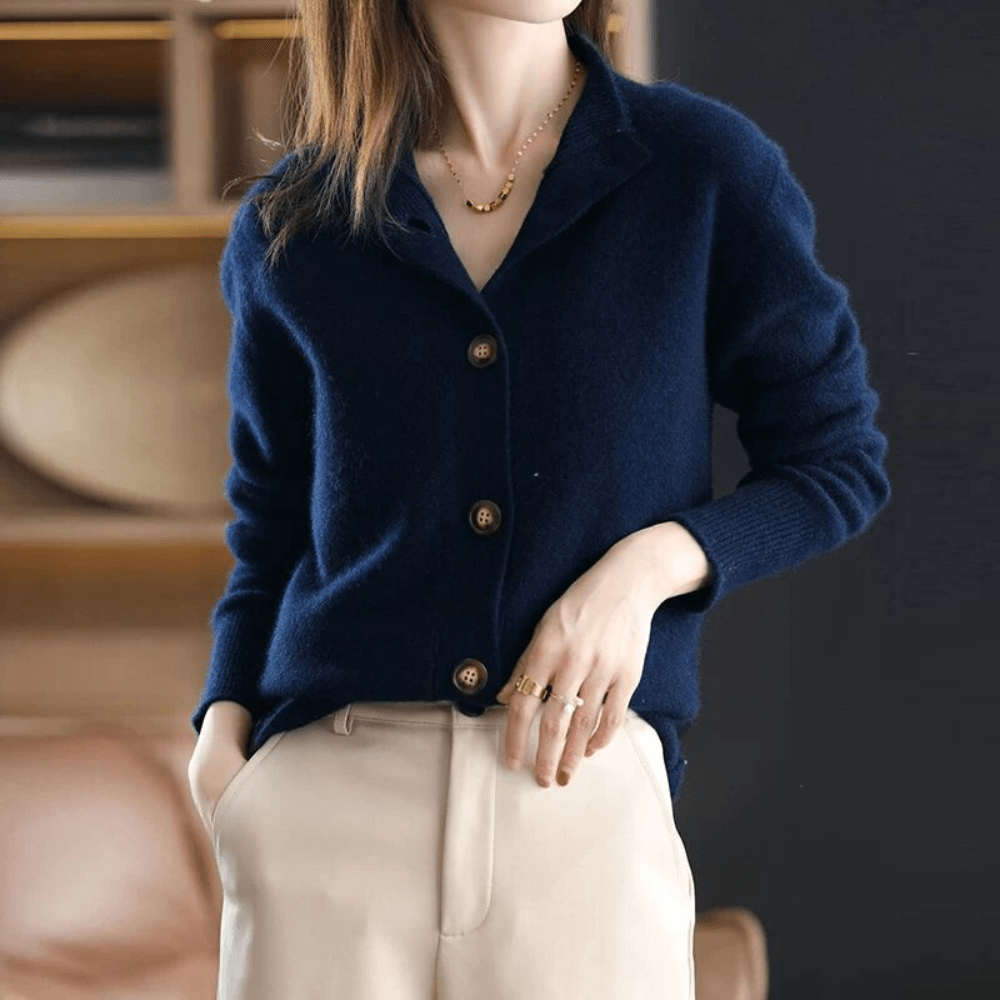 Anny - Luxurious Knit Cardigan - Alurea & Co.