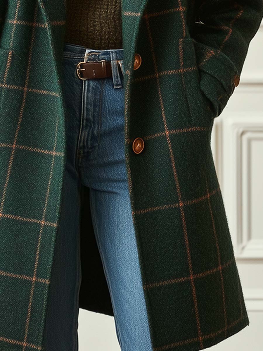 Catherine | Classic Plaid Wool Coat - Alurea & Co.