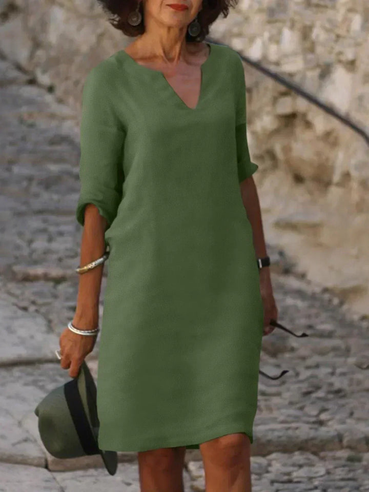Sylvia | Flattering Dress