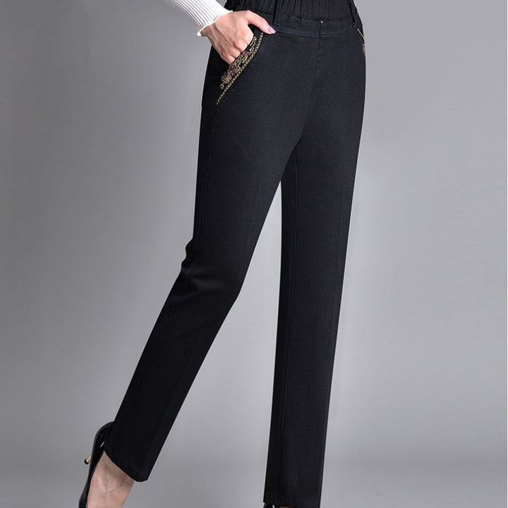 Laluna® | Women's jeans with side pockets and elastic waist - Alurea & Co.