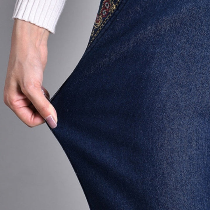 Laluna® | Women's jeans with side pockets and elastic waist - Alurea & Co.
