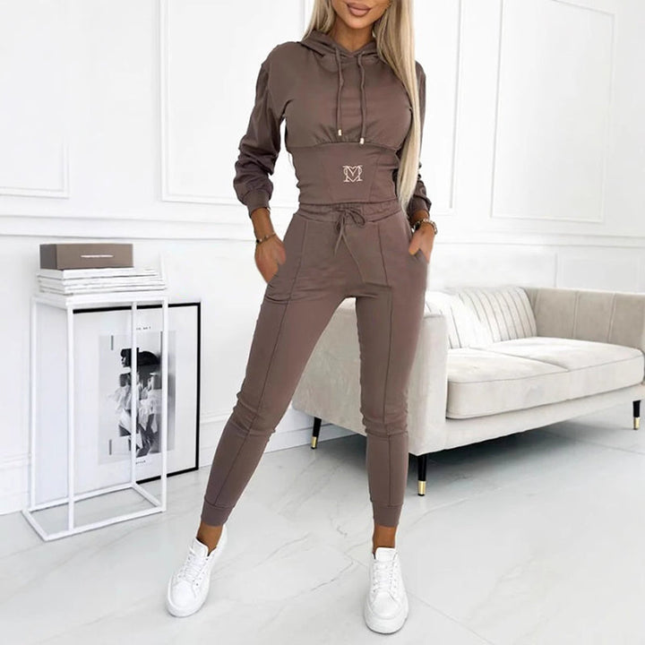 QUINN | ELEGANT AND COMFORTABLE TRACKSUIT - Alurea & Co.