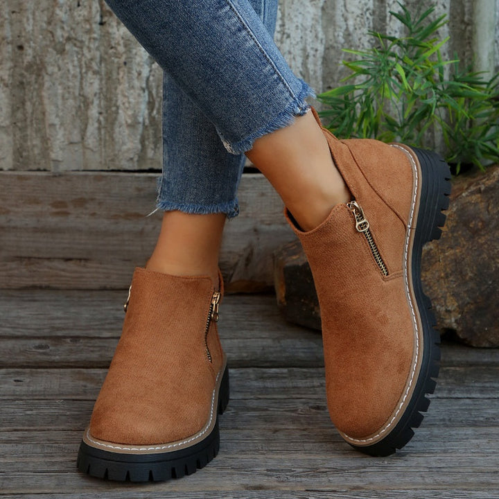 Thalyanna | Orthopedic Boots - Alurea & Co.