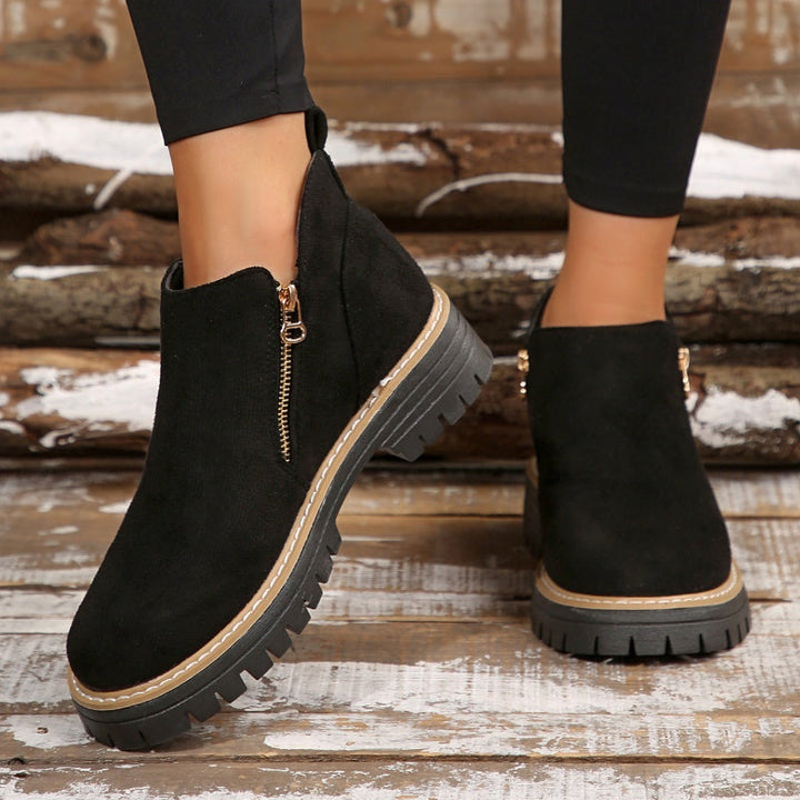 Thalyanna | Orthopedic Boots - Alurea & Co.