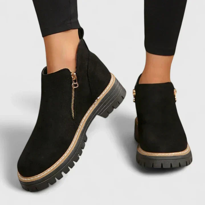 Thalyanna | Orthopedic Boots - Alurea & Co.
