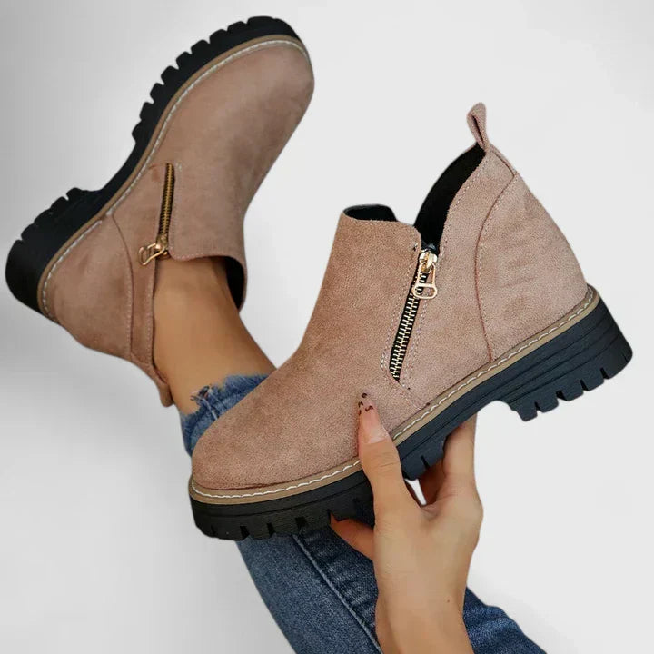 Thalyanna | Orthopedic Boots - Alurea & Co.