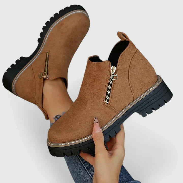 Thalyanna | Orthopedic Boots - Alurea & Co.